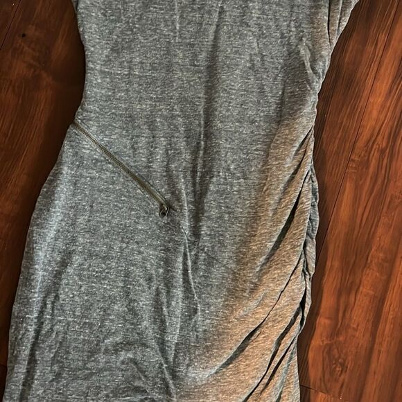 Pam & Gela Sleeveless Dress - Scrunch Side - Size Small - Gray Dress - Picture 2 of 4